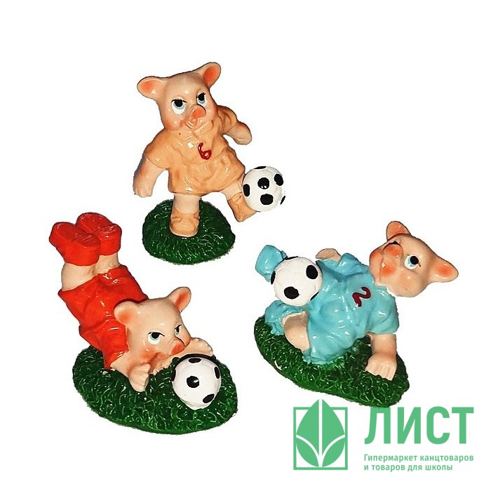 Статуэтка символ года Поросенок футболист 4см ассортимент арт.200-337